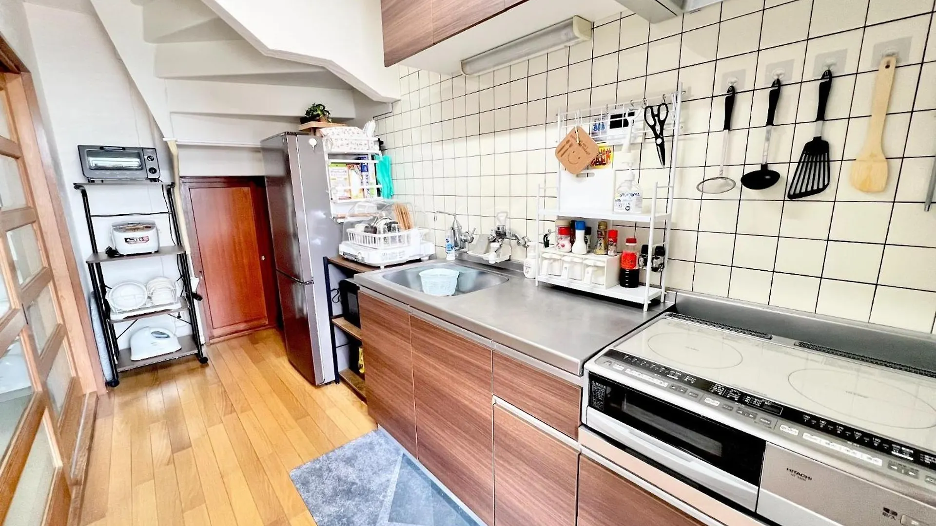 Guesthouse Reina Tsuruhashi Station - Vacation Stay 15421 Ósaka 0*,  Japonsko