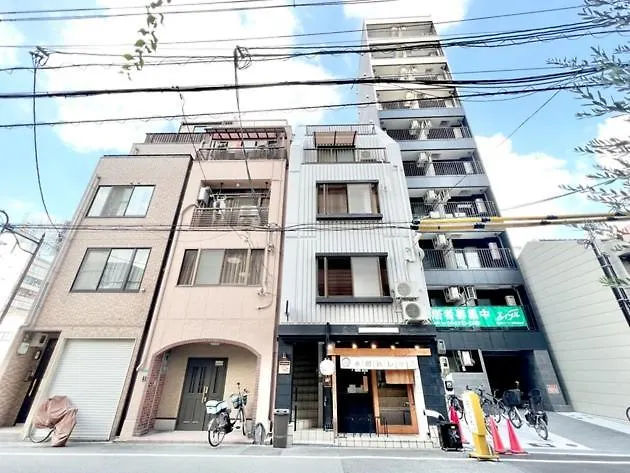 Pensjonat Guesthouse Reina Tsuruhashi Station - Vacation Stay 15421 Osaka